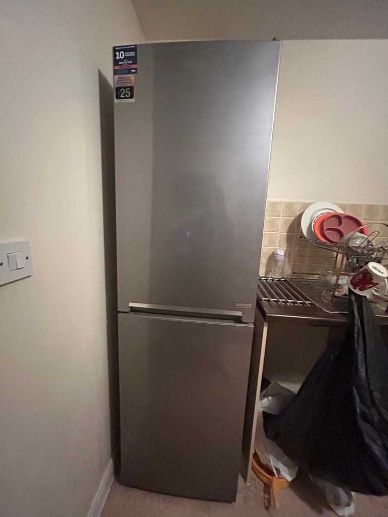image for Beko Pro Harvest fresh 50/50 fridge freezer 