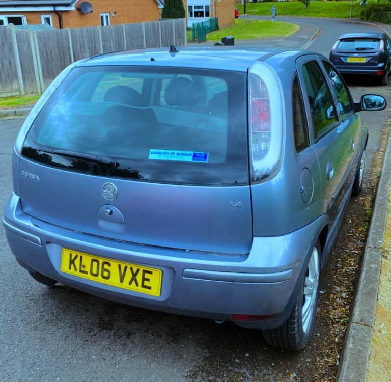 Vauxhall corsa automatic ulez 66k very good car full 8 months MOT