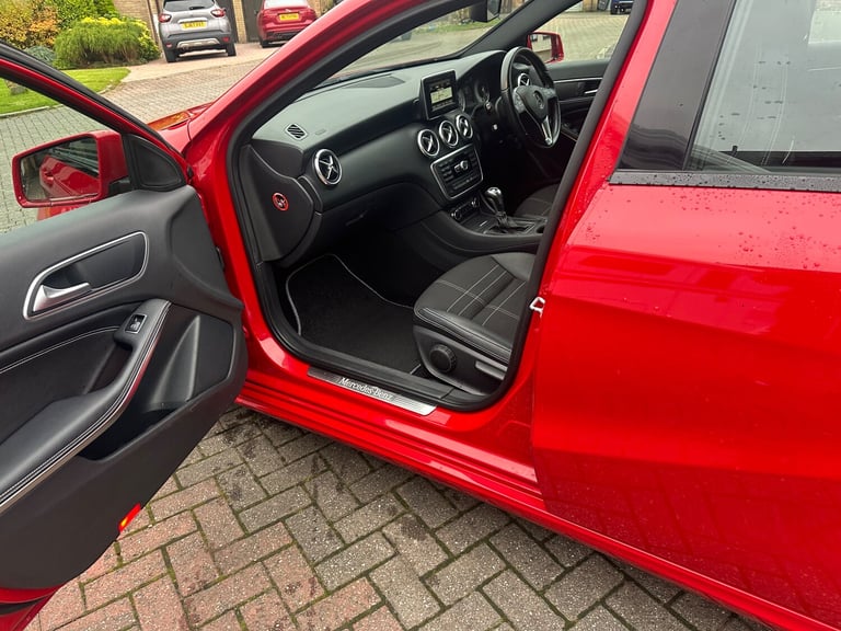 2015 Mercedes-Benz A Class 1.5 A180 CDI Sport Hatchback 5dr Diesel Manual Euro