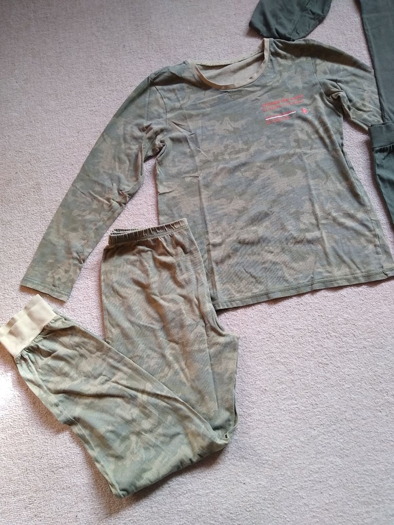 13 years long sleeve PJ's x2