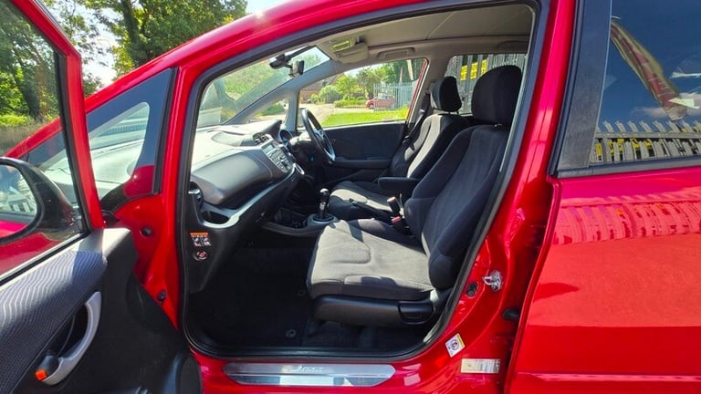 Honda Jazz I-VTEC EX