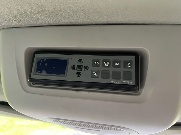 MAXUS DELIVER 9 D20 2.0 150PS FWD L3 COMPRESSOR WORKSHOP VAN 74 REG 19,100 MILES