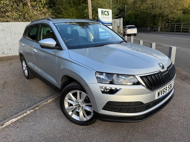 image for 2019 Skoda Karoq 1.5 TSI ACT SE Technology Euro 6 (s/s) 5dr ESTATE Petrol Manual