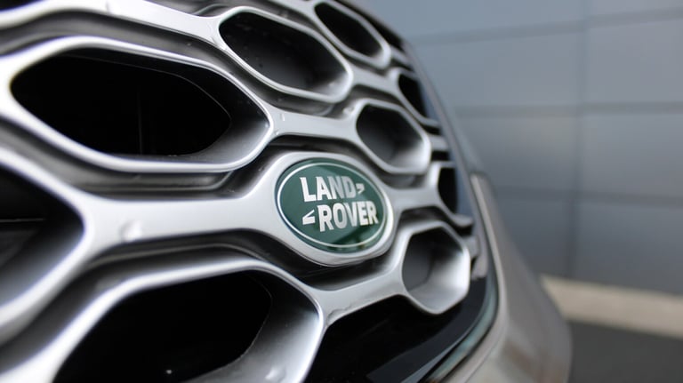 2025 Land Rover Discovery 3.0 D350 Metropolitan Edition 5dr Auto Estate Diesel Automatic