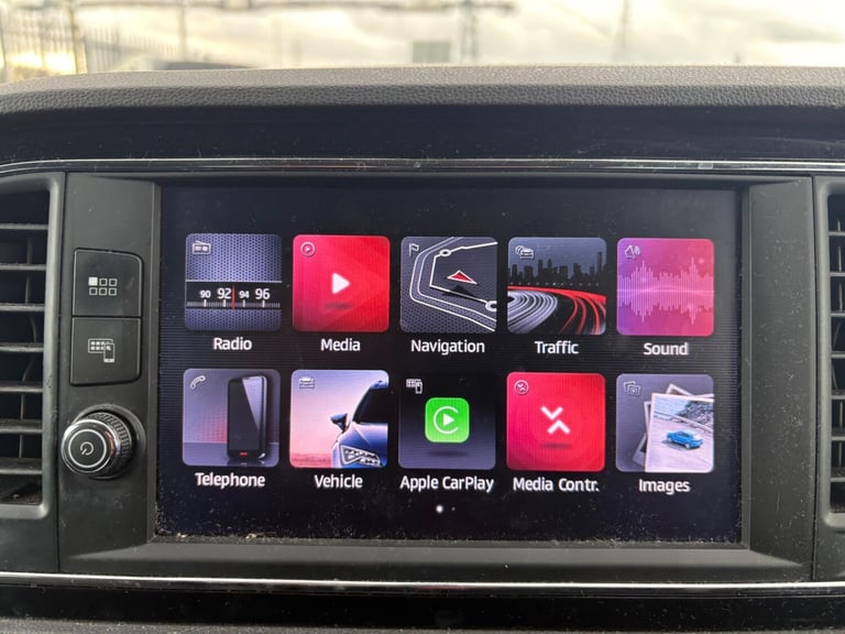 2019 SEAT Leon 1.5 TSI EVO FR Euro 6 (s/s) 5dr HATCHBACK Petrol Manual