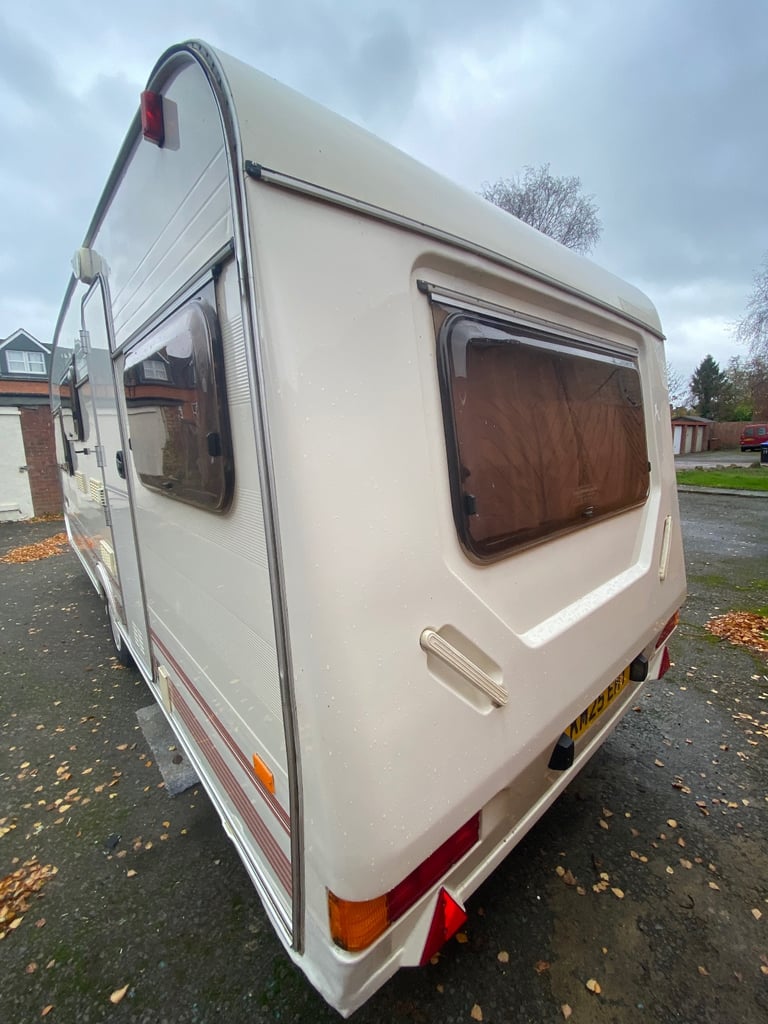 Caravan Fleetwood Garland 