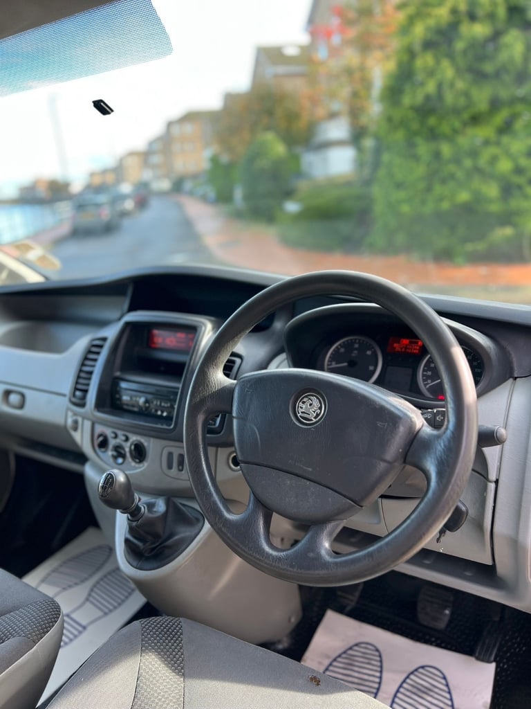 Vauxhall, VIVARO, Panel Van, 2011, Manual, 1995 (cc)