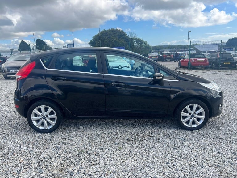 2011 Ford Fiesta 1.4 Zetec 5dr HATCHBACK Petrol Manual