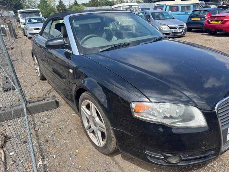 Audi A4 B7 Convertible 2.0 tfsi 2006 black BREAKING FOR PARTS 