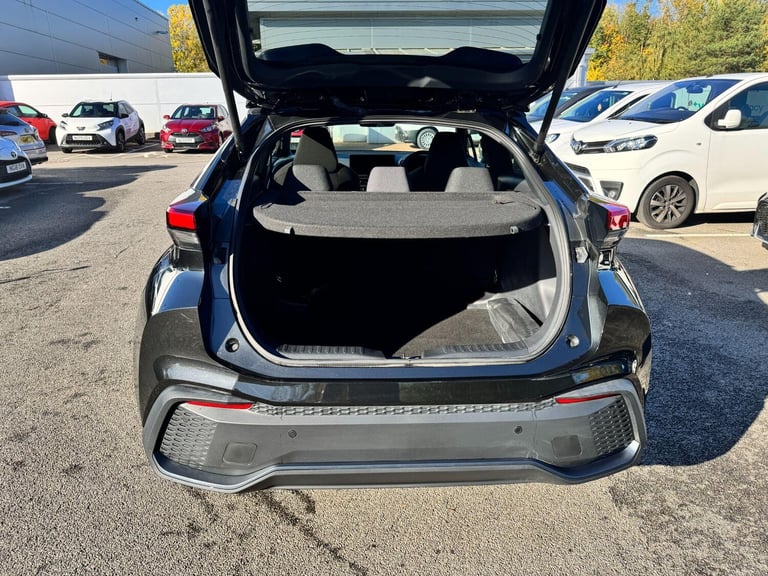 2024 Toyota C-HR 1.8 VVT-h Design CVT Euro 6 (s/s) 5dr HATCHBACK Petrol/Electric Hybrid Automatic