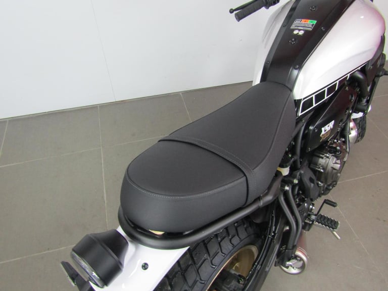 2023 Yamaha XSR700 - LEGACY - DEMO BIKE