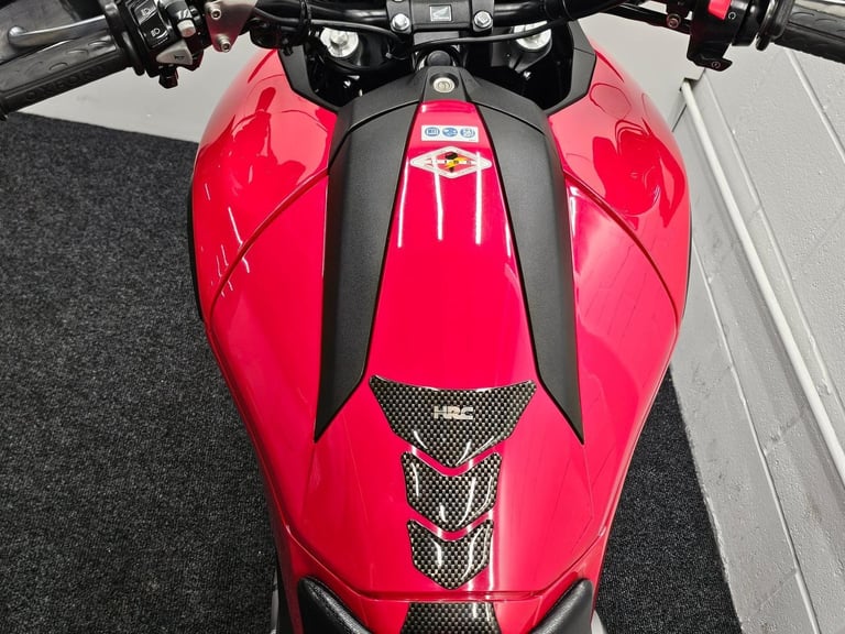 Honda NC700X ABS ** Top Box - August 26 MOT - HISS **