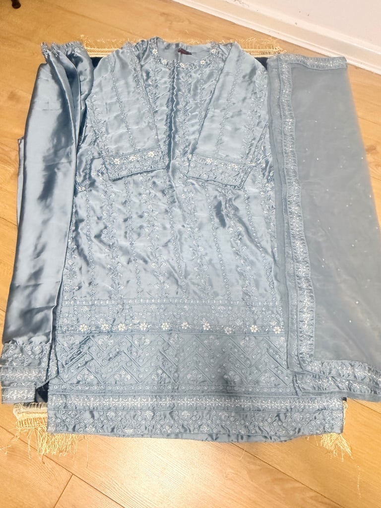 Party dress 