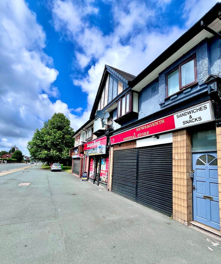 Five Single-Room Flats (Three Available), CH62 – High Demand, Ideal for Students & Professionals