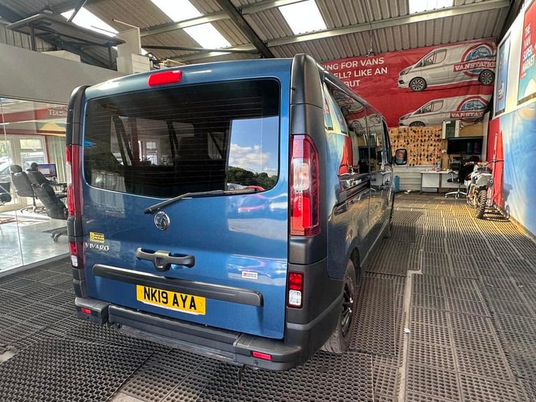 2019 Vauxhall Vivaro Vivaro  Combi CDTi S/S Minibus DIESEL Manual