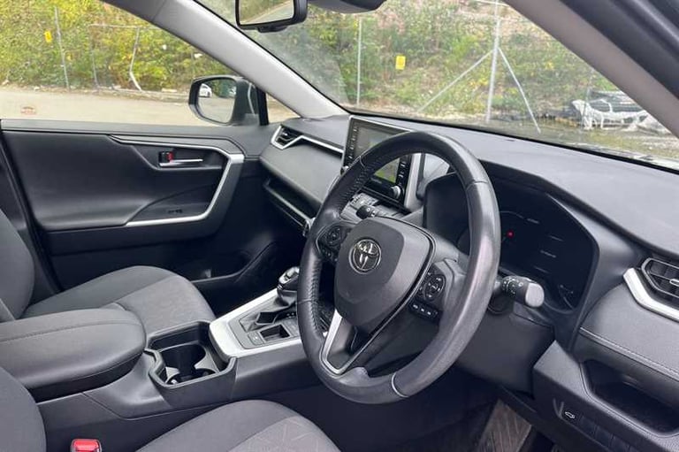 2019 Toyota RAV4 2.5 VVT-h Design SUV 5dr Petrol Hybrid CVT Euro 6 (s/s) (218 ps) SUV Hybrid Auto...