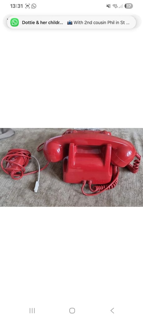 Vintage 1970s Red GPO Retro Telephone 706 F