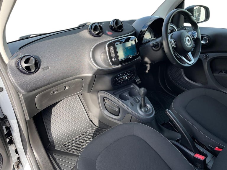 2019 smart fortwo 0.9 Turbo Urban Shadow Edition 2dr Auto COUPE PETROL Automatic