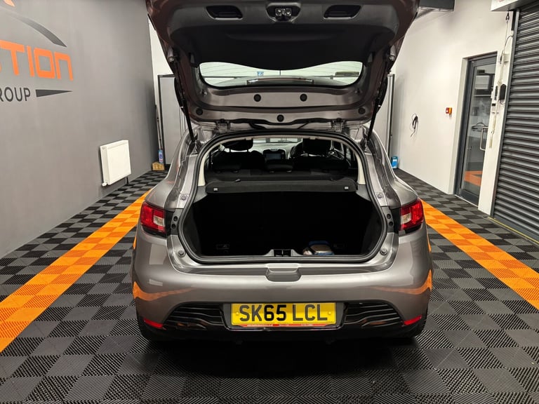 2015 Renault Clio 1.2 16V Dynamique Nav 5dr HATCHBACK Petrol Manual