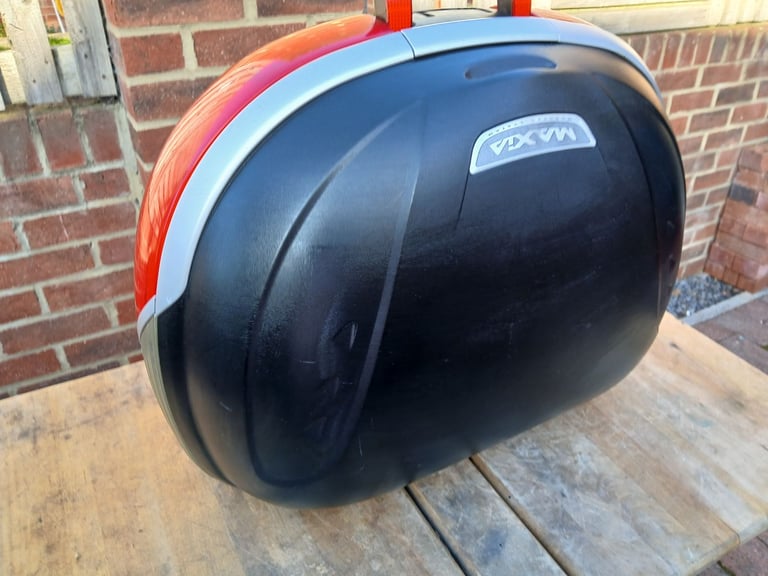 Givi maxia 52 ltr topbox