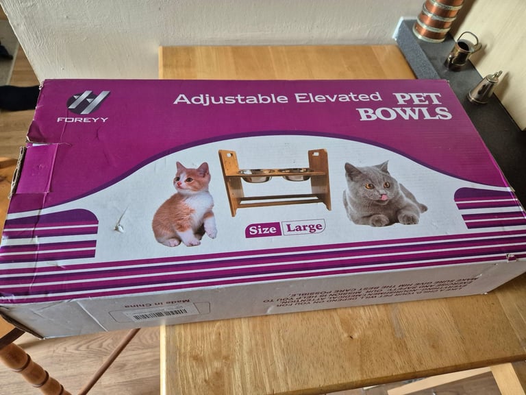Brand new Forety adjustable elevated dog bowls