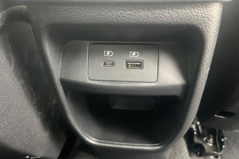 2024 Nissan Juke 1.0 DiG-T N-Connecta 5dr DCT Automatic Hatchback Petrol Automatic