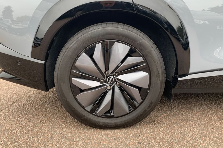 2025 Nissan ARIYA 225kW Evolve 87kWh 22kWCh 5dr e-4ORCE Auto Hatchback Electric Automatic