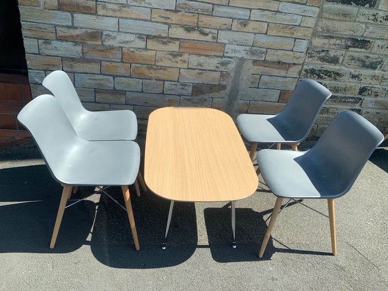 Office Furniture warehouse fullbranded furniture chairs desks cabinets monitors Free local delivery