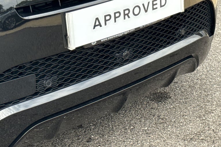 2025 Land Rover Range Rover Evoque 2.0 D200 Dynamic HSE 5dr SUV DIESEL Automatic