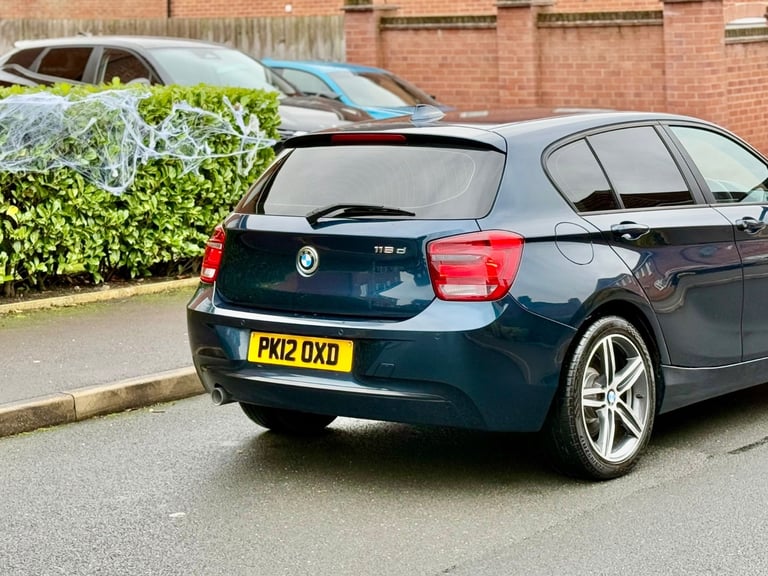 2013 BMW 116D Sport 165 LCI 2L 6 Speeds.