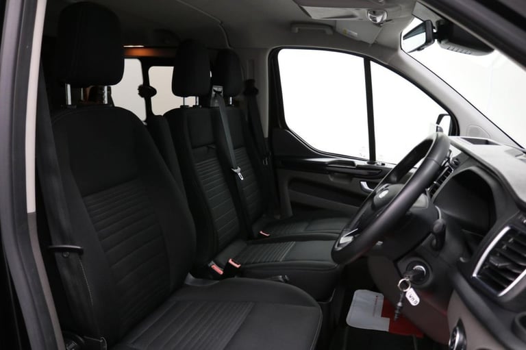 2022 Ford Transit Custom 2.0 EcoBlue 170ps Low Roof D/Cab Limited Van Auto PANEL VAN DIESEL Autom...