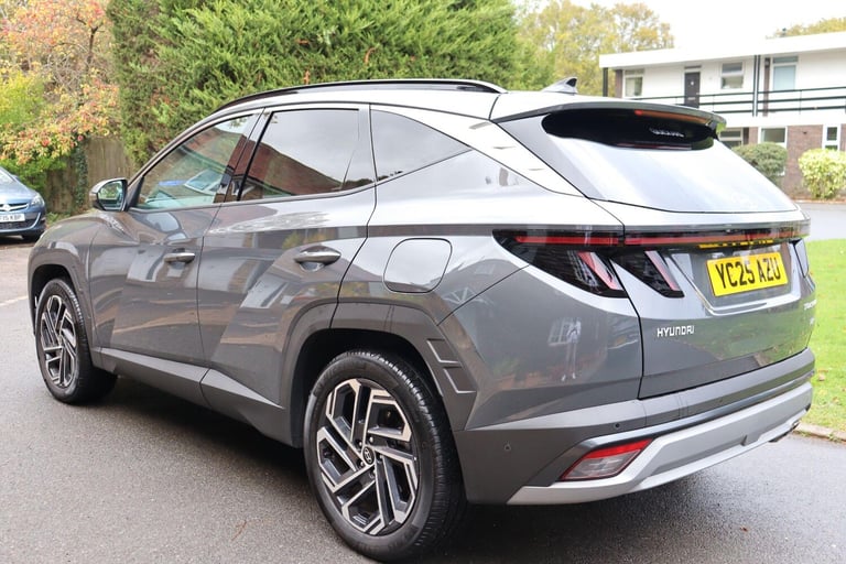 2025 Hyundai TUCSON 1.6T Plug-in Hybrid Ultimate 5dr 4WD Auto ESTATE PETROL/ELECTRIC Automatic
