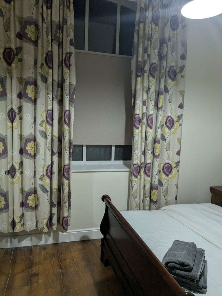 large 2 bedroom apartment 