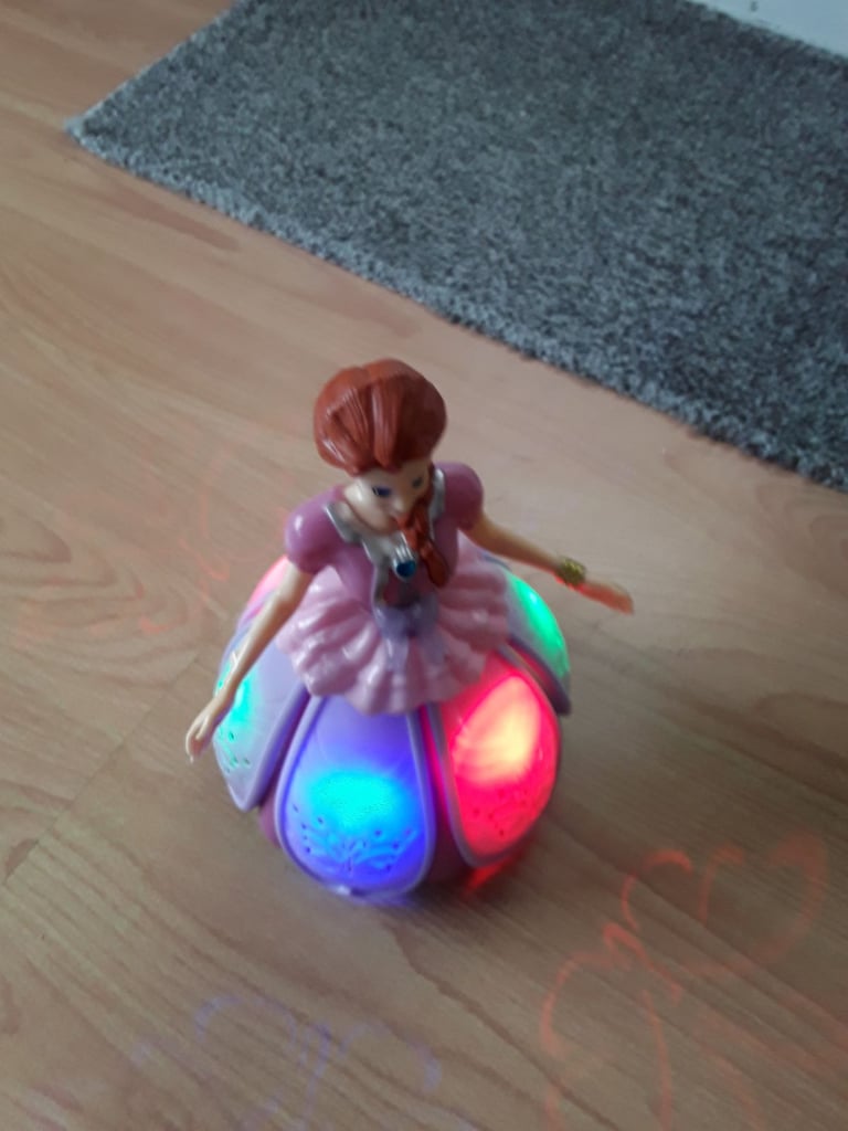 Dancing singing  princess with light dress interactive battery toy 