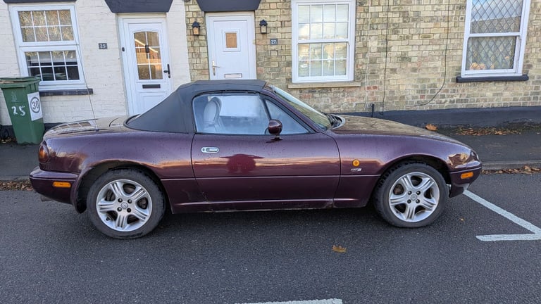 Mazda, MX-5, Convertible, 1996, Manual, 1840 (cc), 2 doors