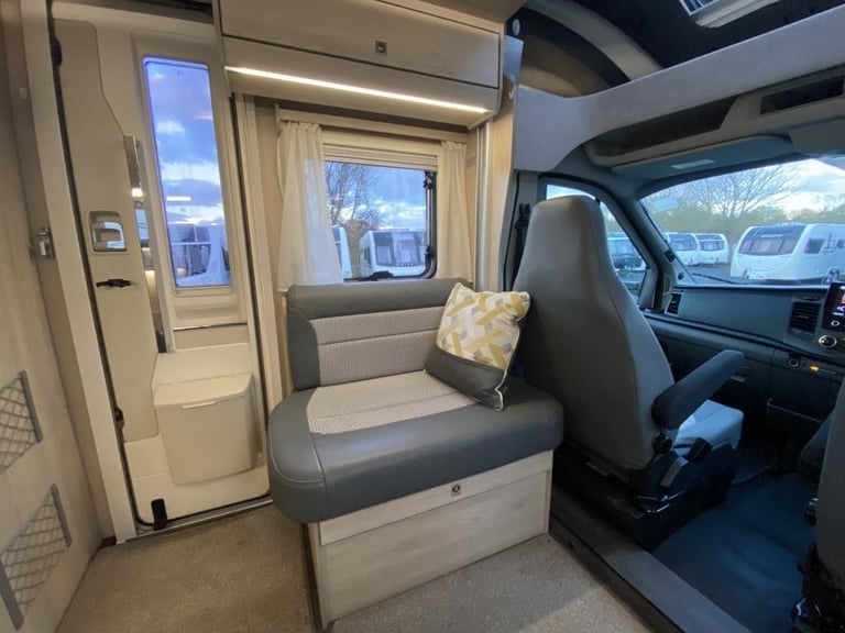 2022 AUTO-TRAIL F-LINE F-74 LUXURY MOTORHOME