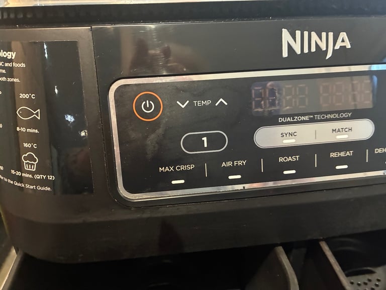 image for lovely twin basket Nija Air Fryer  perfect working oder 