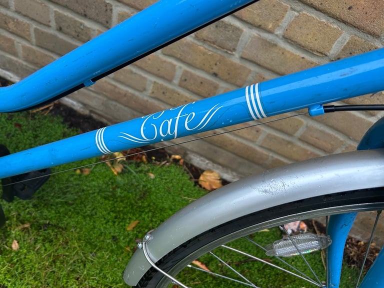 Apollo cafe woman’s bike 