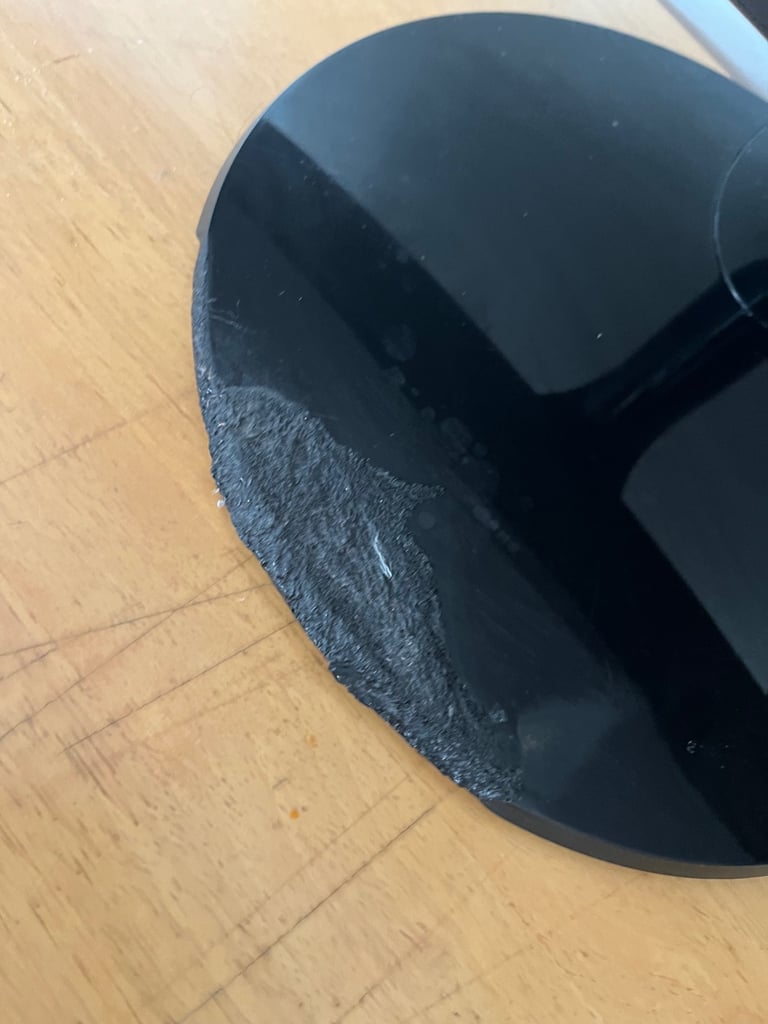 Samsung 27’ curved Monitor 