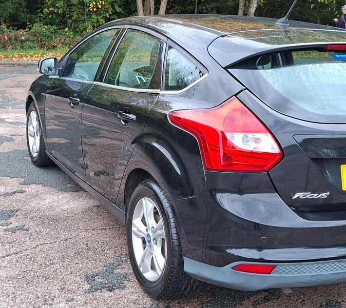 Ford, FOCUS, Hatchback, 2011, Manual, 1596 (cc), 5 doors