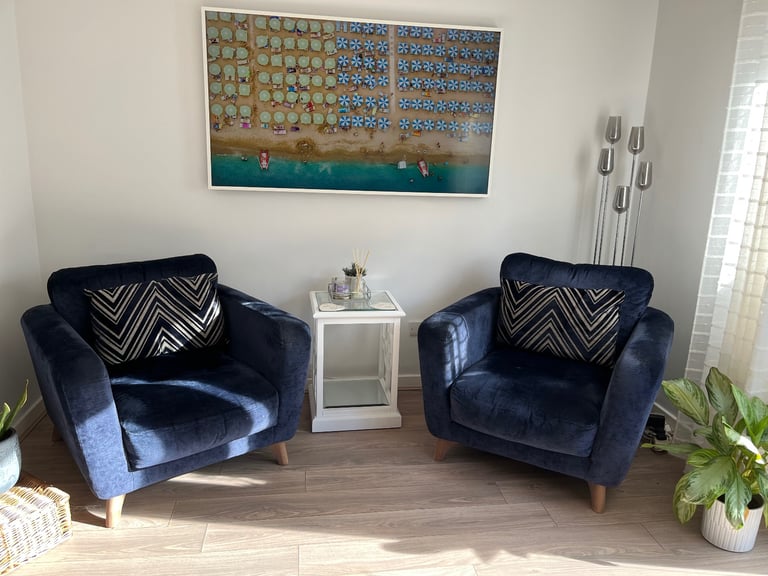 Sofa, 2 chairs and a large ottoman