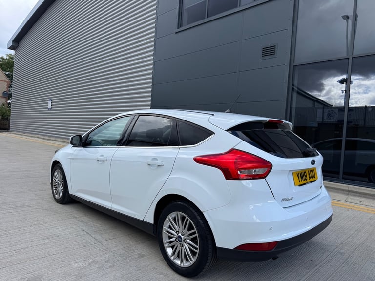 2018 Ford Focus 1.0 EcoBoost 125 Zetec Edition 5dr HATCHBACK Petrol Manual