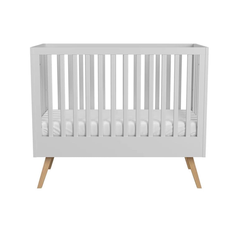 Luxury Cot Bed By Isabelle & Max + Mattress Size 60 x 120 cm