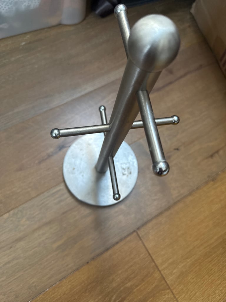 Jewellery stand