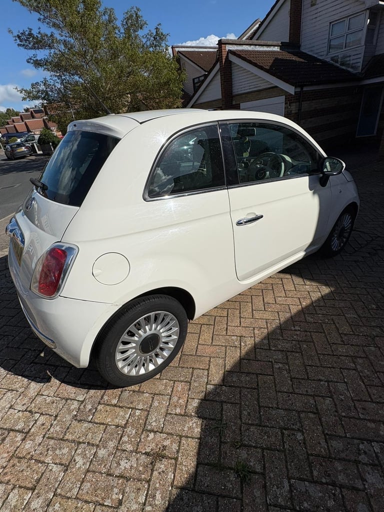 Fiat, 500, Hatchback, 2011, Semi-Auto, 875 (cc), 3 doors