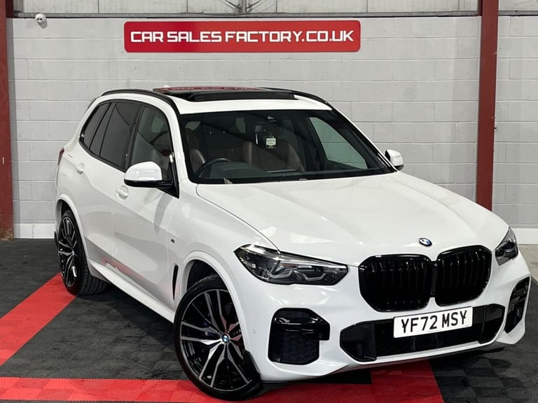 image for 2022 BMW X5 3.0 30d MHT M Sport SUV 5dr Diesel Hybrid Auto xDrive Euro 6 (s/s) (286 ps) ESTATE DI...