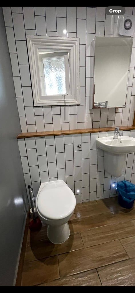 LOVEL DOUBLE ROOM AVAILABLE TO RENT IN HOVE CENTRE