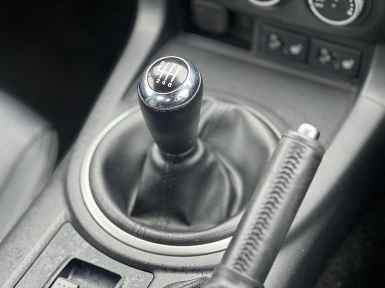 2010 Mazda MX-5 2.0i Sport Tech Euro 4 2dr CONVERTIBLE Petrol Manual