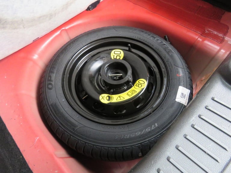 2016 Ford Fiesta 1.0T EcoBoost Zetec Euro 6 (s/s) 5dr HATCHBACK Petrol Manual