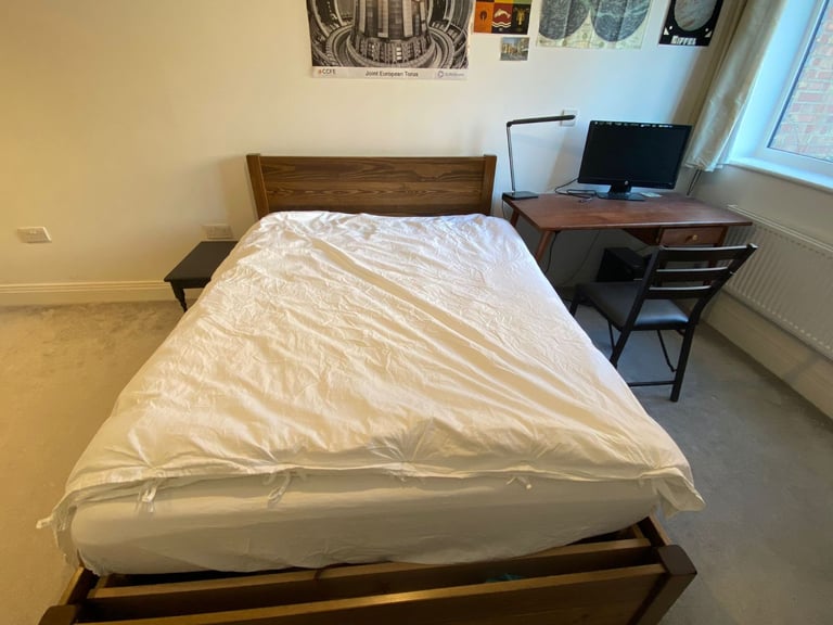 Very Spacious  2 big  double bedroom flat Oxford near West Way Square  shopping OX2  